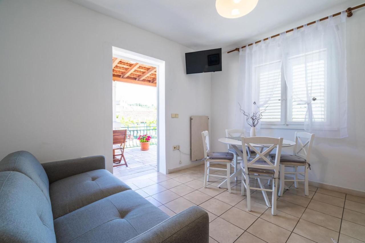 Sunny House Apartment Korčula Exterior foto