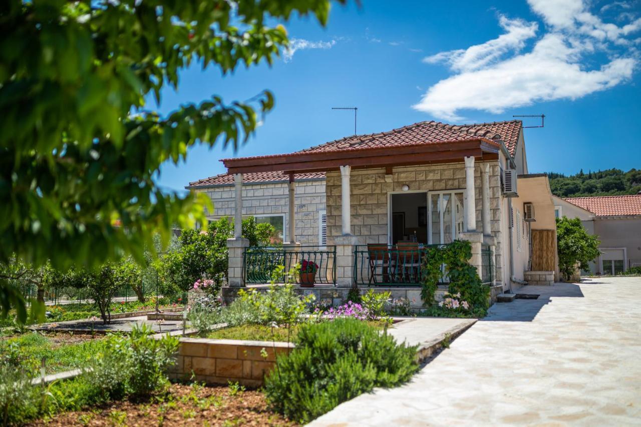Sunny House Apartment Korčula Exterior foto