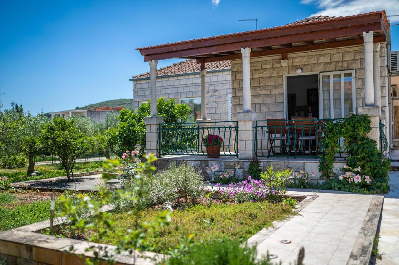 Sunny House Apartment Korčula Exterior foto