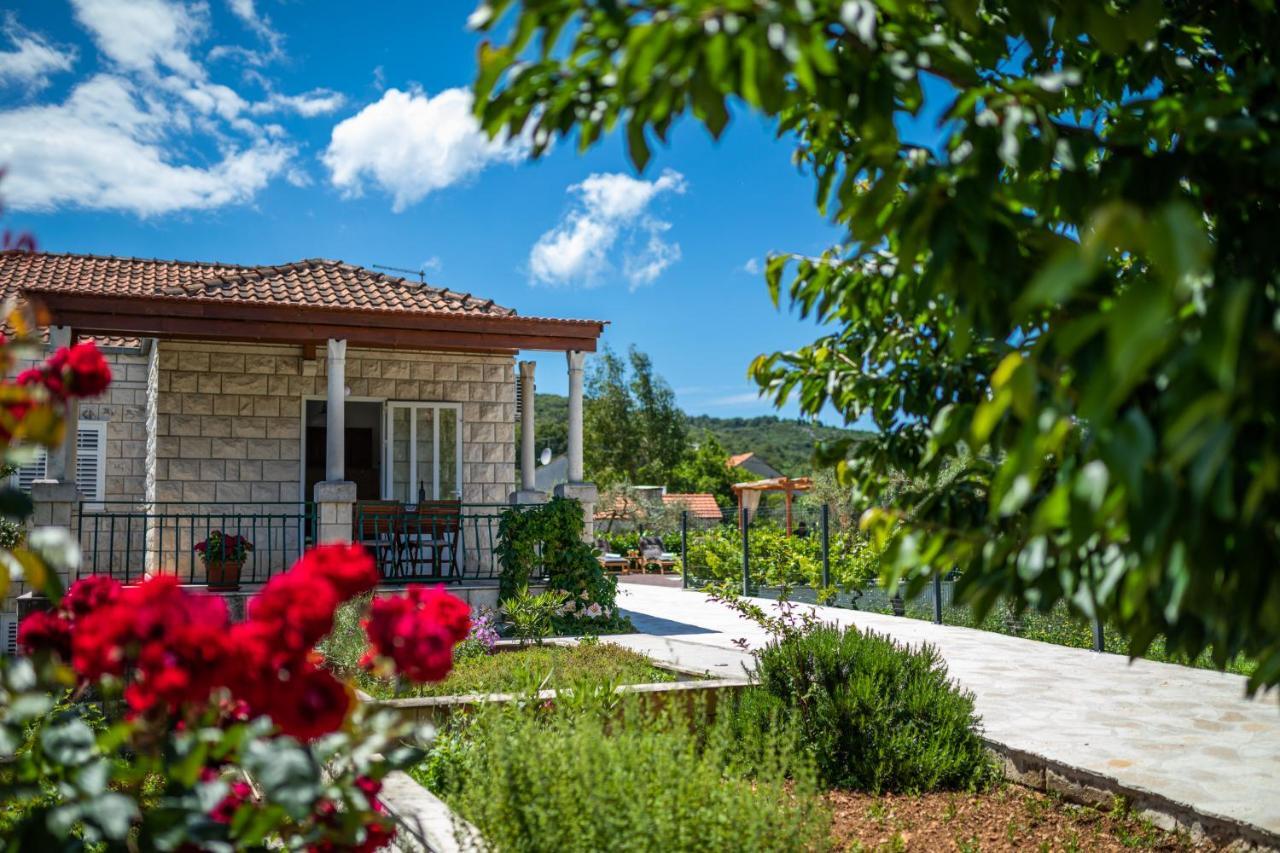 Sunny House Apartment Korčula Exterior foto